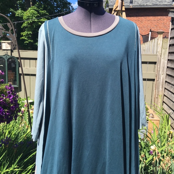 🇬🇷 Ozai N Ku Long Layered Knit Tunic - Picture 3 of 16